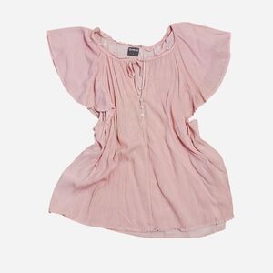 Red and White Striped Ruffled Top 🎀